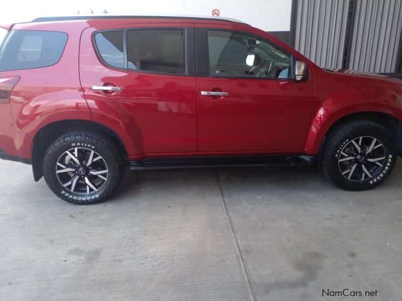 Isuzu MU-X 3.0 4x2 Auto in Namibia