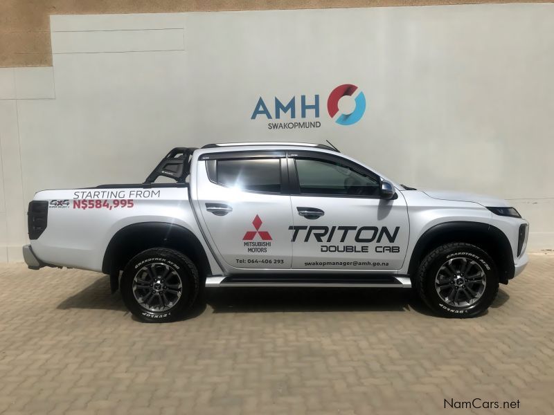 Mitsubishi Triton 2.4 DCab 4x4 in Namibia