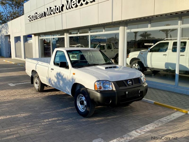 Nissan NP300 2.5TDi 4x2 SC Base in Namibia