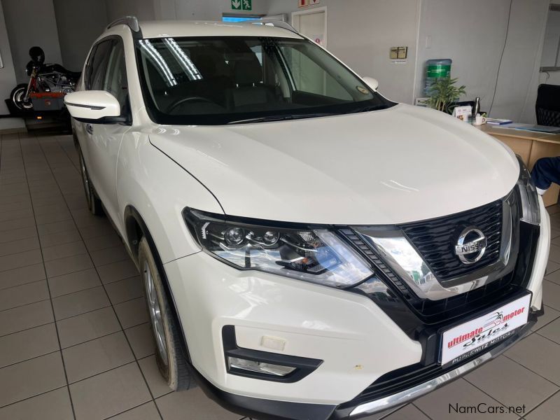 Nissan X Trail 2.5 Acenta 4x4 CVT A/T in Namibia