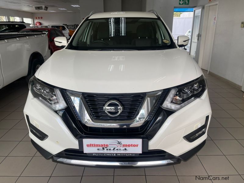 Nissan X Trail 2.5 Acenta 4x4 CVT A/T in Namibia