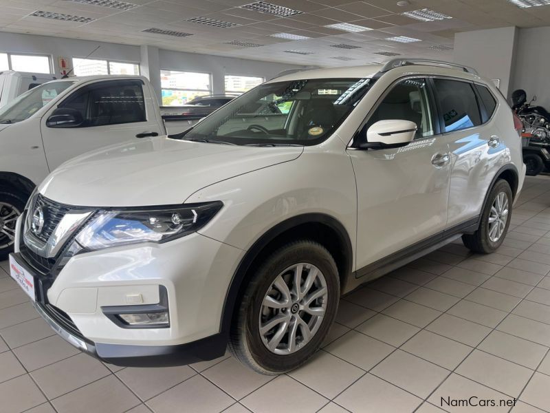 Nissan X Trail 2.5 Acenta 4x4 CVT A/T in Namibia