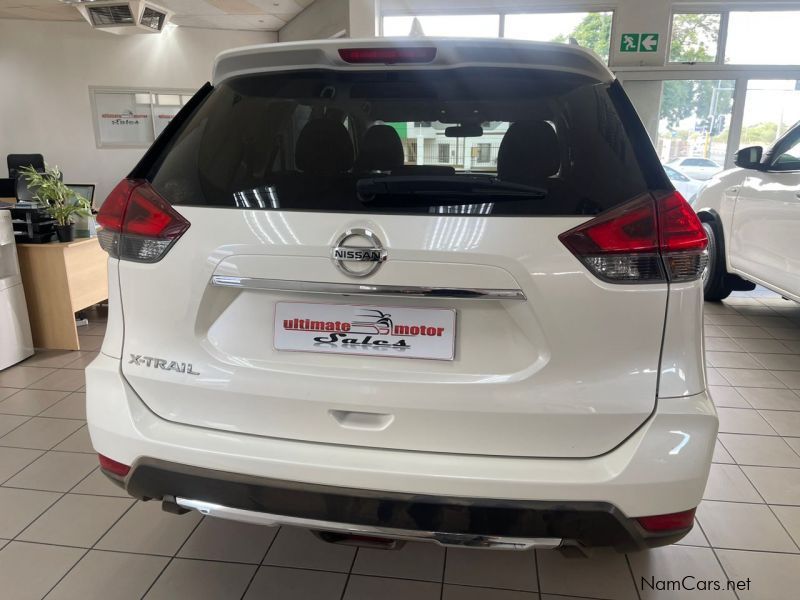 Nissan X Trail 2.5 Acenta 4x4 CVT A/T in Namibia