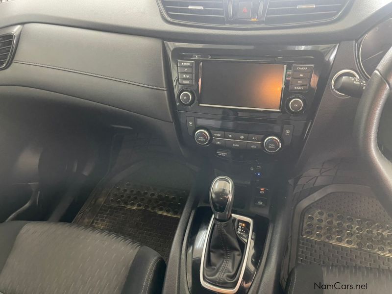 Nissan X Trail 2.5 Acenta 4x4 CVT A/T in Namibia