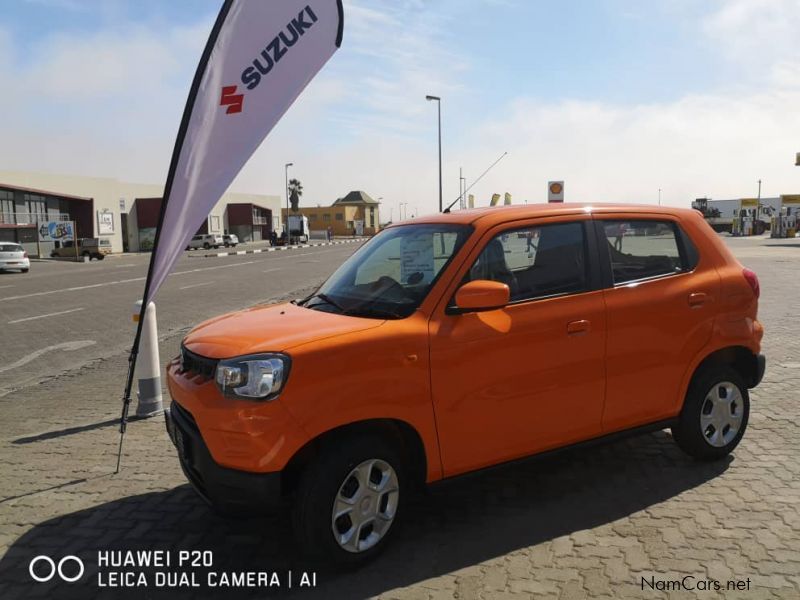 Suzuki S-PRESSO 1.0 GL+M/T in Namibia