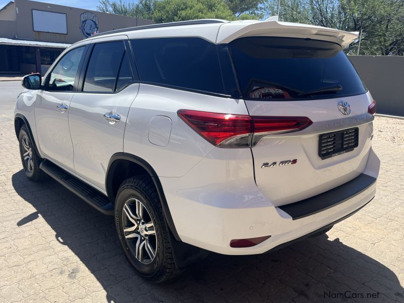Toyota FORTUNER 2.4 GD-6 4X4 AUTO in Namibia