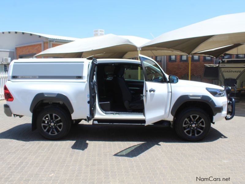 Toyota HILUX 2.8GD6 X-CAB 4X4 LEGEND 150KW in Namibia