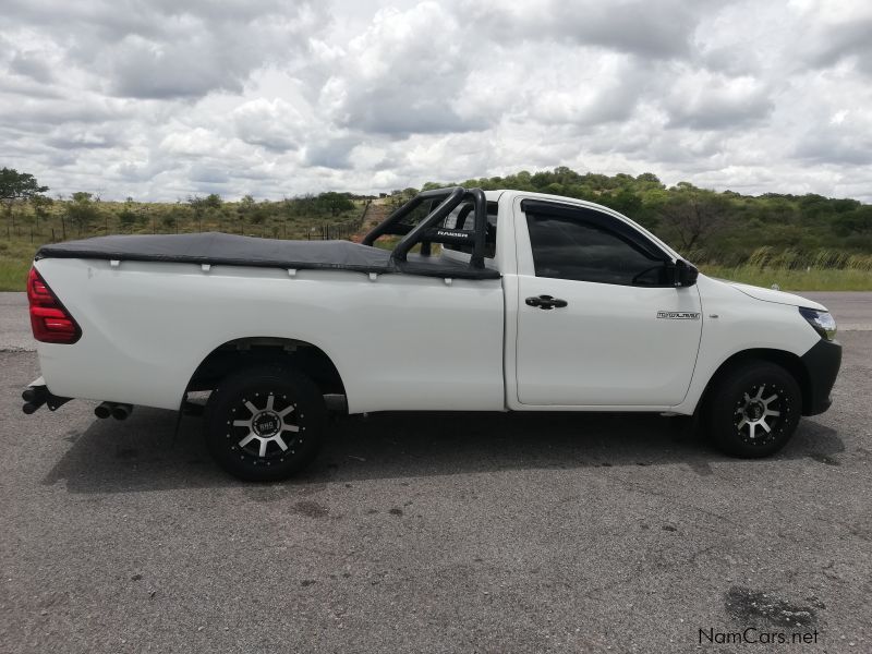 Toyota HILUX VVT-i 2.0 AC MT in Namibia