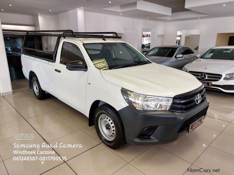 Toyota Hilux 2.0 VVTI S/C A/C in Namibia