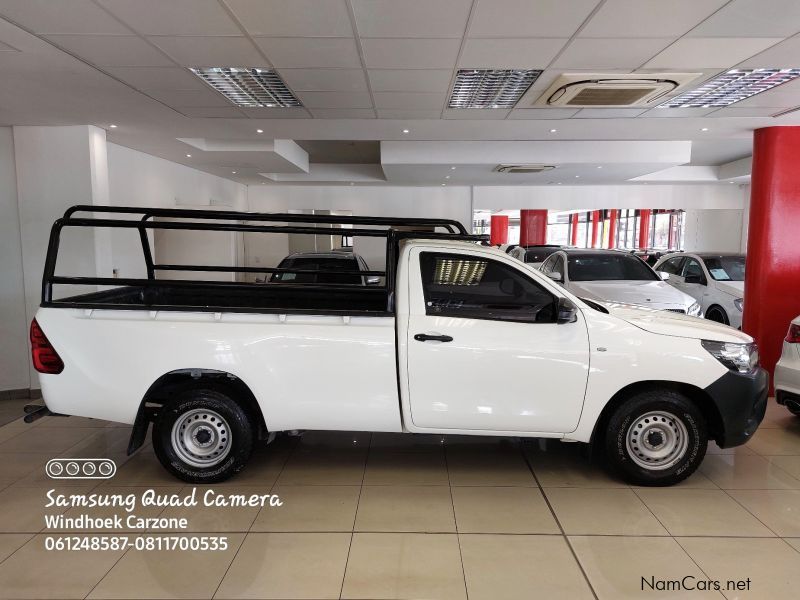 Toyota Hilux 2.0 VVTI S/C A/C in Namibia