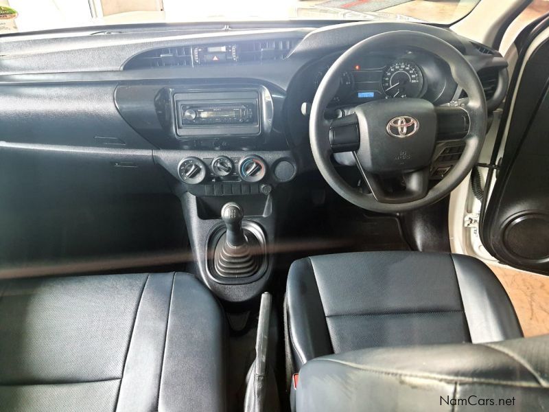 Toyota Hilux 2.4 GD LWB S/C in Namibia