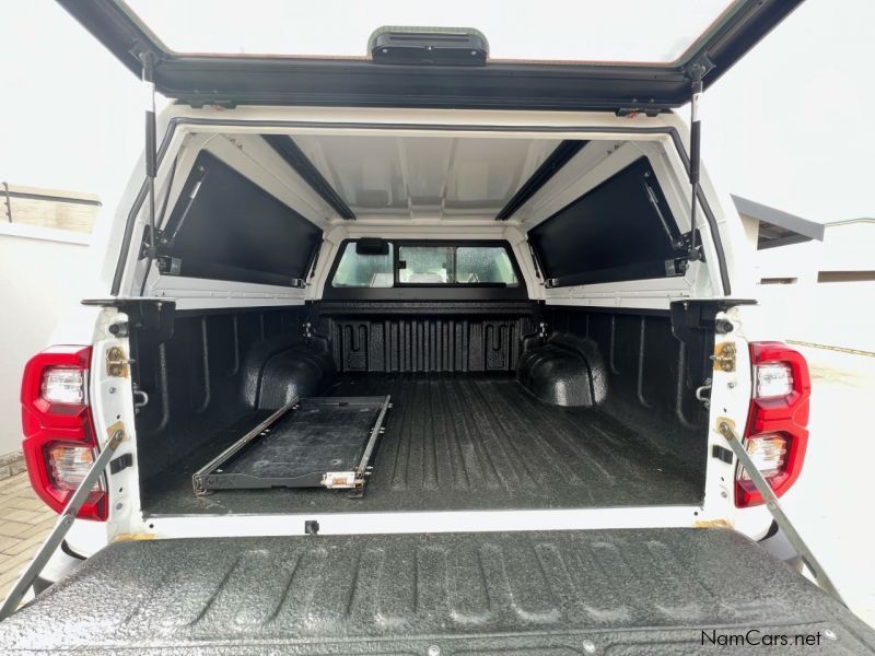 Toyota Hilux Legend 2.8 Diesel in Namibia