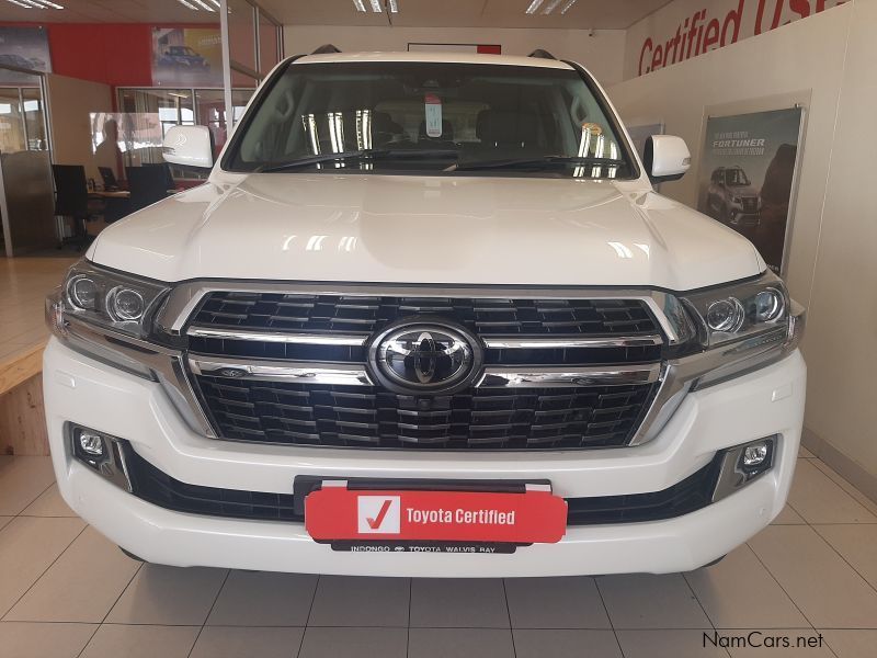 Toyota Land Cruiser 200VX-R in Namibia