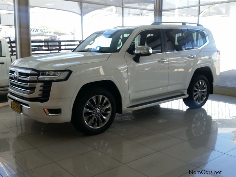 Toyota Land Cruiser Series 300 4Lt ZX in Namibia