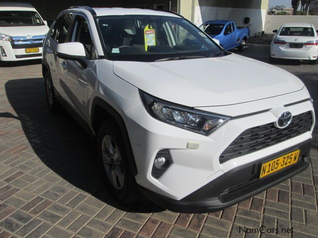 Toyota Rav 4 GX CVT in Namibia