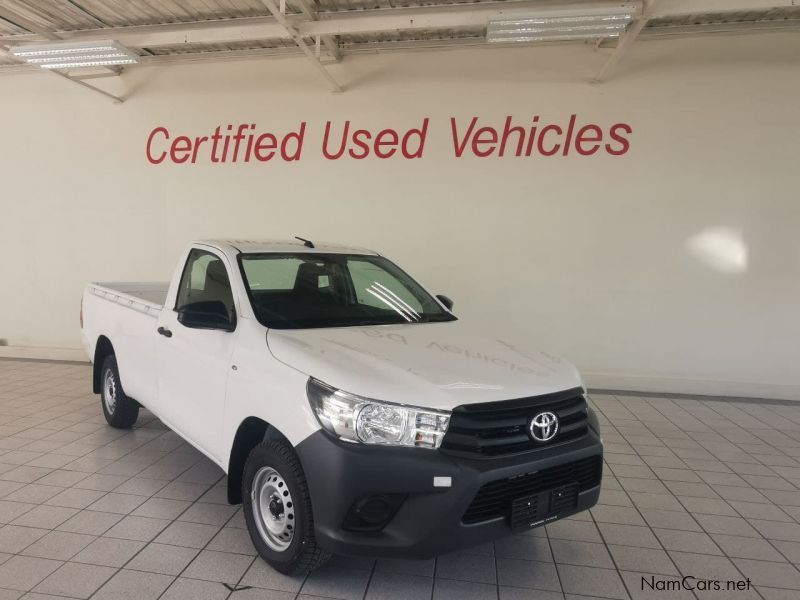 Toyota TOYOTA HILUX 2.4 DIESEL AIRCON in Namibia