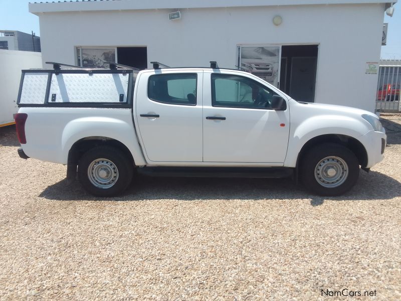 Isuzu D-MAX 250 HO 4x4 D/CAB Hi Rider in Namibia