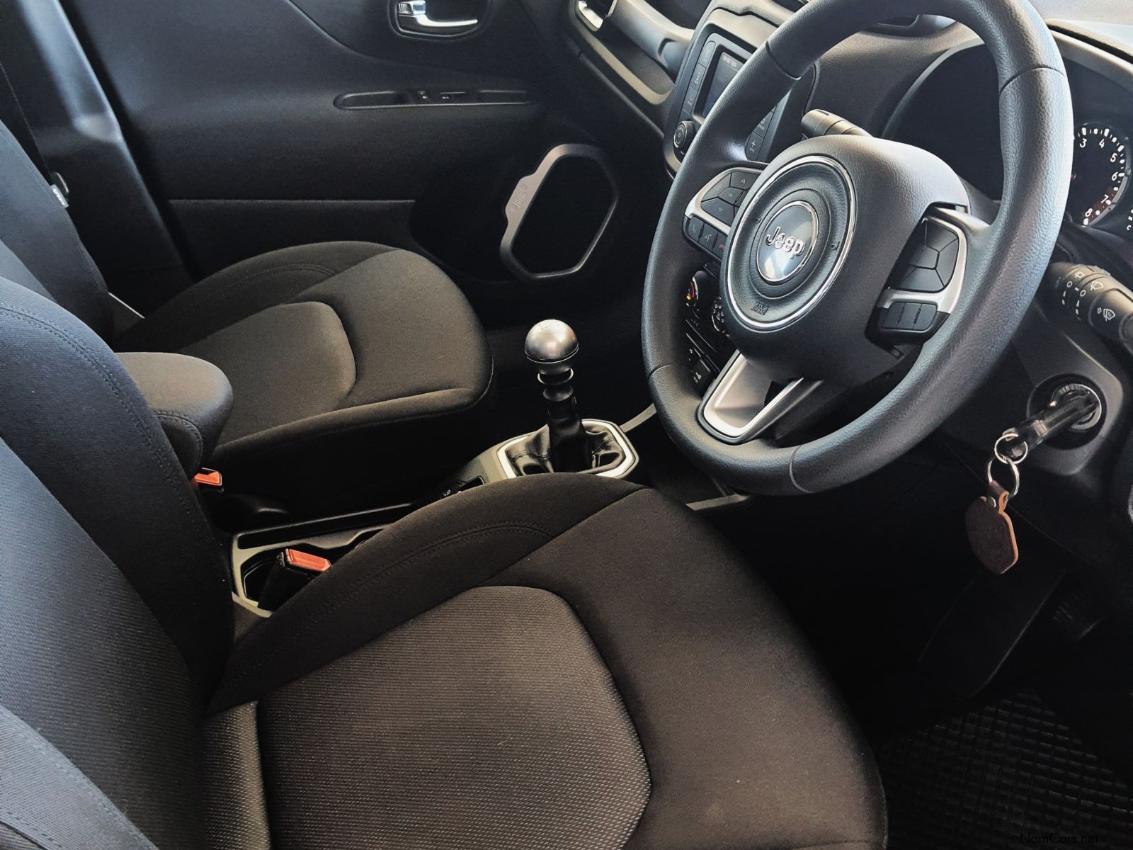 Jeep Renegade 1.4 T Jet Sport in Namibia