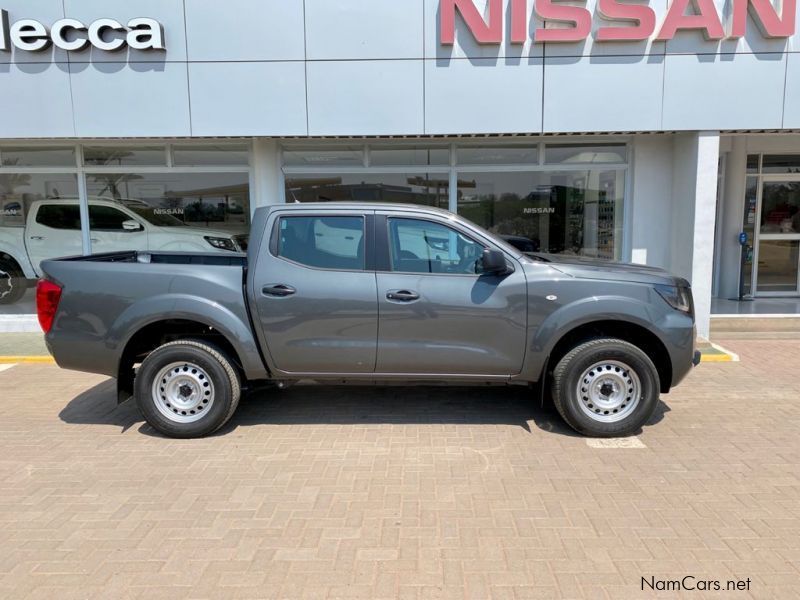 Nissan Navara 2.5 Dci 4x4 DC in Namibia