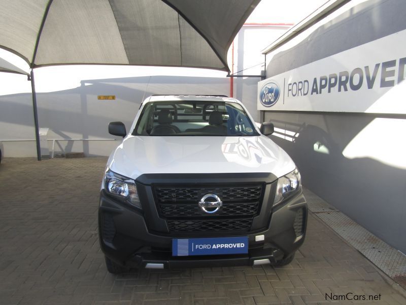Nissan Navara 2.5 Dti XE S/CAB 4X4 in Namibia