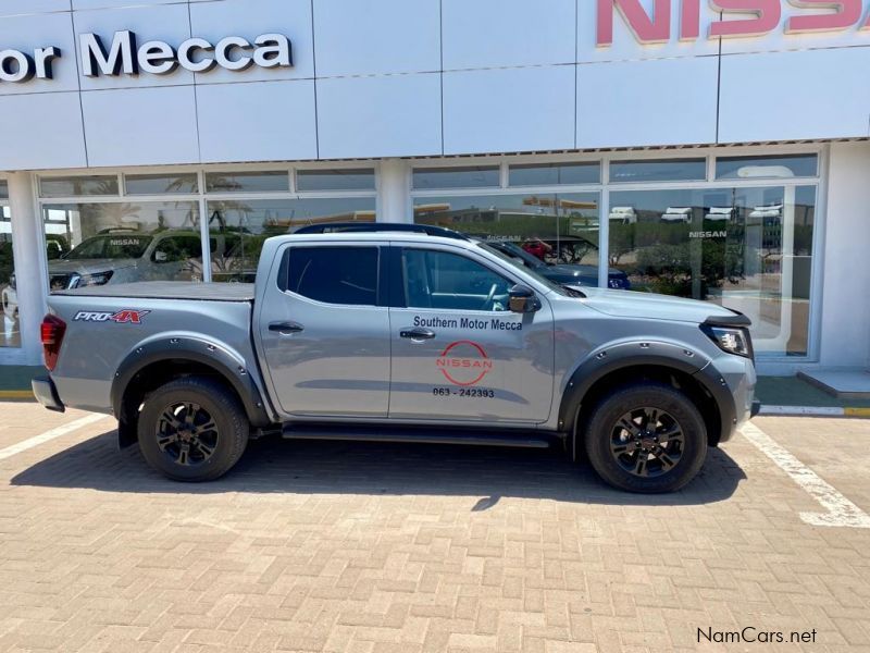 Nissan Navara Pro 4X A/T 4x4 DC in Namibia