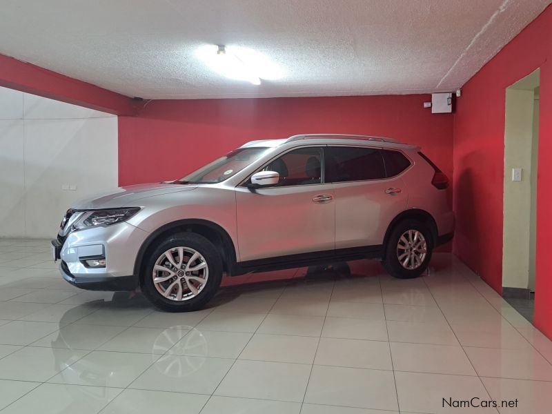 Nissan X-Trail 2.5 Acenta 4x4 CVT in Namibia
