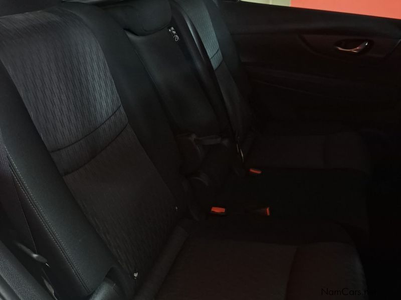 Nissan X-Trail 2.5 Acenta 4x4 CVT in Namibia