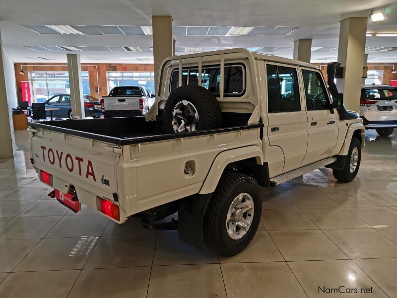 Toyota Landcruiser 79 4.0p P/u D/c in Namibia
