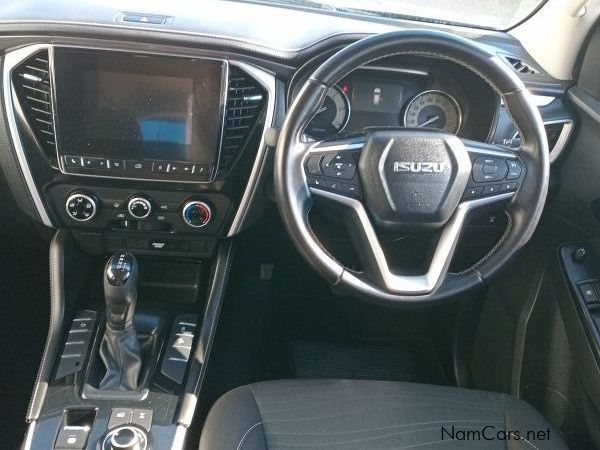 Isuzu MU-X 3.0 LS 4x4 Auto in Namibia