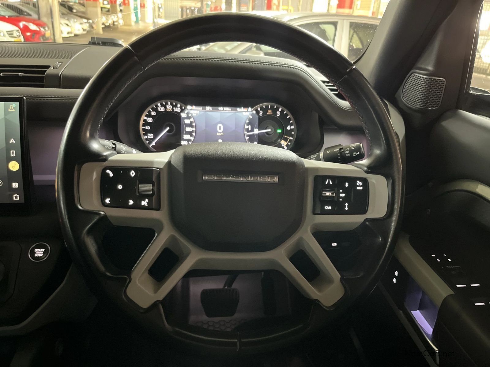 Used Land Rover Defender 110 D300 SE X-Dynamic (221 KW) | 2023 Defender ...