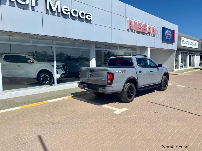 Nissan Navara Pro 4X A/T 4x4 DC in Namibia