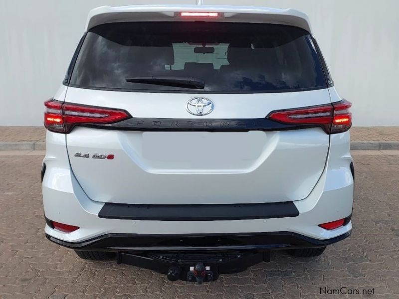 Toyota Fortuner 2.4 4x2 RB AT in Namibia