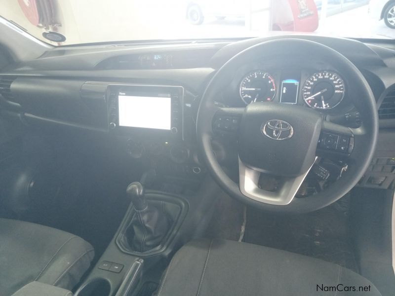 Toyota Hilux SC 2.4 GD6 Raider Manual 2x4 in Namibia