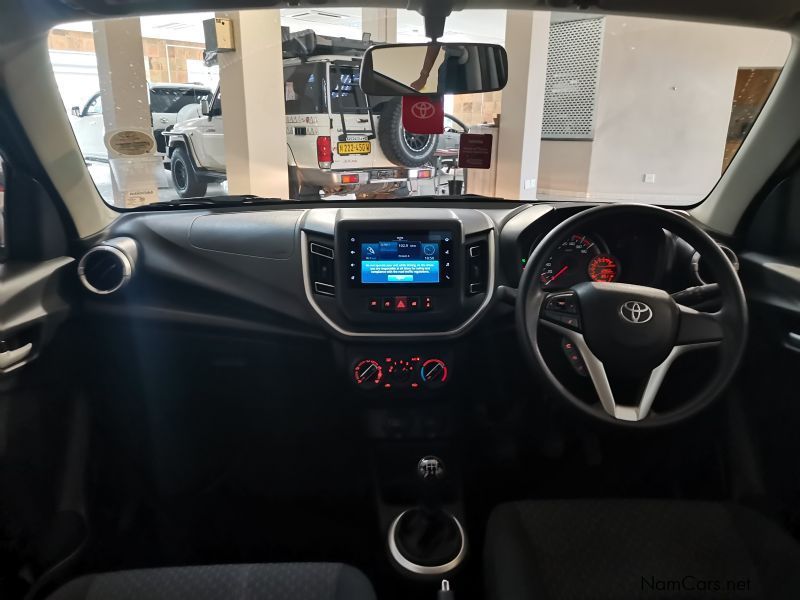 Toyota Vitz 1.0 XR MT (52Q) in Namibia