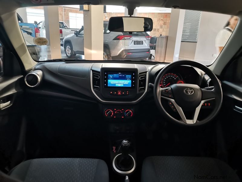 Toyota Vitz Toyota 1.0 XR MT (52Q) in Namibia