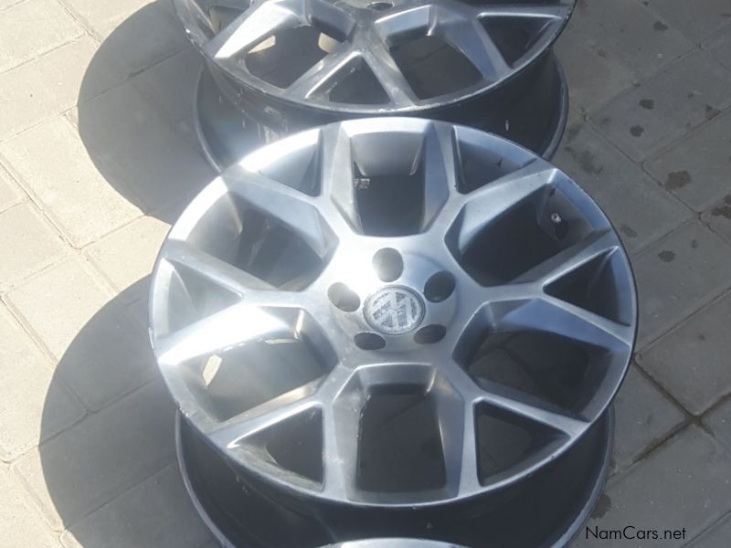 Buy 17inch VW Mag rims. in Windhoek Namibia