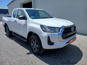 Pre-owned Toyota Extra Cab 2.4Gd6 RB A/t for sale in 