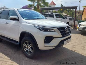 Pre-owned Toyota Fortuner 2.4 Gd6 4x4 a/t for sale in 