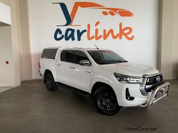 Pre-owned Toyota Hilux 2.8 GD-6 Raider A/T 4x2 for sale in 