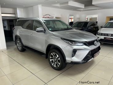 Pre-owned Toyota Fortuner 2.4GD-6 Automatic 4x4 Facelift for sale in 