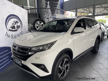 Pre-owned Toyota Rush 1.5 A/T for sale in 