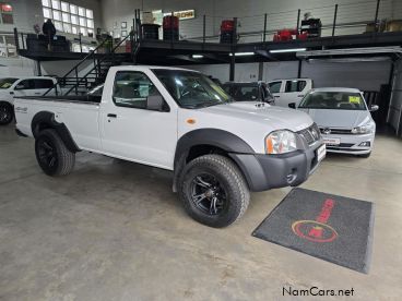 Pre-owned Nissan NP300 2.5 4X4 S/C for sale in 