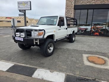 Pre-owned Toyota LANDCRUISER 4.5 EFI M/T 4X4 for sale in 