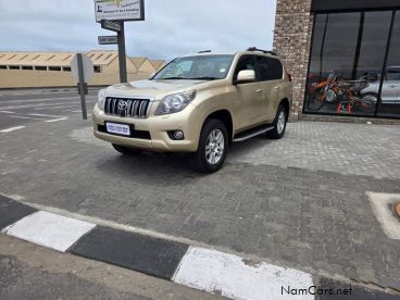 Pre-owned Toyota PRADO VX 4.0 V6 A/T 4X4 for sale in 