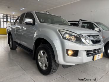 Pre-owned Isuzu KB 300 D- Teq Ex/cab 2x4 M/t for sale in 