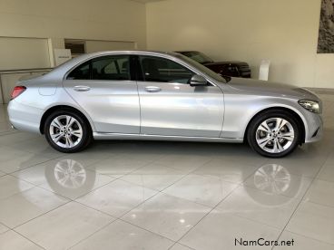 Pre-owned Mercedes-Benz C180 AT for sale in 