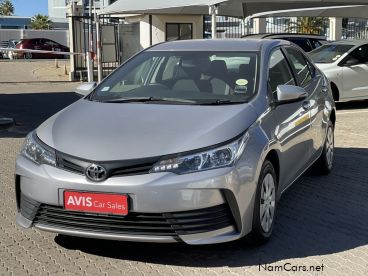 Pre-owned Toyota Quest for sale in 