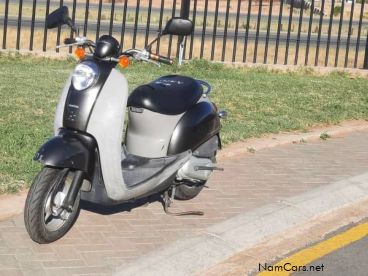Pre-owned Honda CLEAR SCOOPY for sale in 