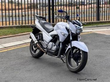 Pre-owned Suzuki SUZUKI GSR 250 for sale in 
