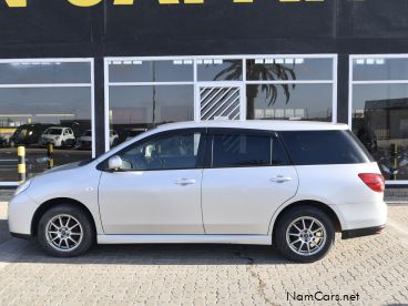 Nissan WINGROAD a la venta en 